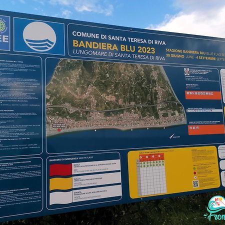 Willa Casa Fronte Mare Santa Teresa Di Riva Zewnętrze zdjęcie